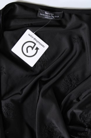Дамско сако Bershka, Размер XS, Цвят Черен, Цена 6,60 лв.