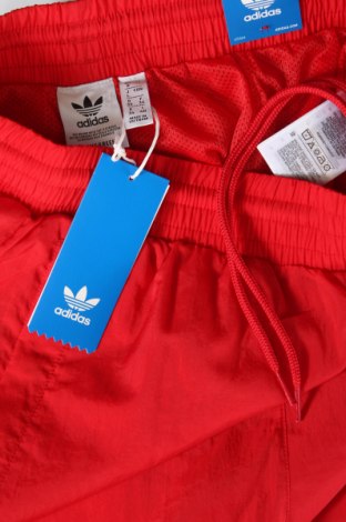 Дамско спортно долнище Adidas Originals, Размер XS, Цвят Червен, Цена 51,15 лв.