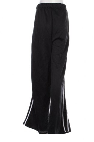 Γυναικείο αθλητικό παντελόνι Boohoo, Μέγεθος XL, Χρώμα Μαύρο, Τιμή 10,20 €