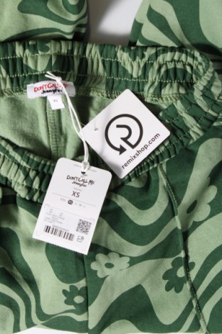Γυναικείο αθλητικό παντελόνι Jennyfer, Μέγεθος XS, Χρώμα Πράσινο, Τιμή 6,16 €