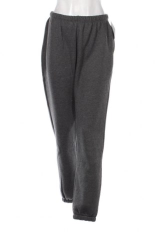 Pantaloni trening de femei Nly Trend, Mărime M, Culoare Gri, Preț 34,80 Lei