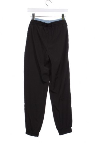 Pantaloni trening de femei Sinsay, Mărime XS, Culoare Negru, Preț 25,00 Lei