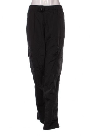 Γυναικείο αθλητικό παντελόνι Urban Classics, Μέγεθος XL, Χρώμα Μαύρο, Τιμή 39,69 €