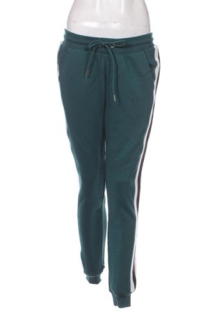 Γυναικείο αθλητικό παντελόνι Urban Classics, Μέγεθος M, Χρώμα Πράσινο, Τιμή 19,85 €