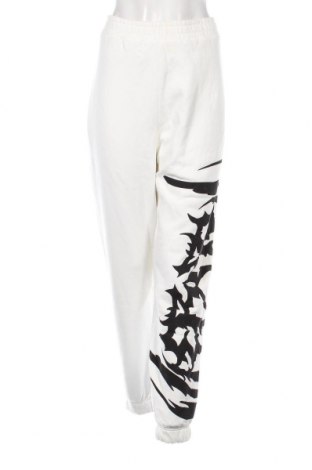 Γυναικείο αθλητικό παντελόνι Viervier Exclusive x About You, Μέγεθος XL, Χρώμα Λευκό, Τιμή 17,58 €