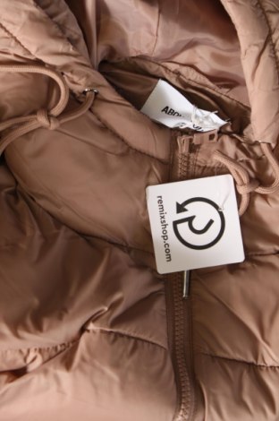 Dámska bunda  About You, Veľkosť S, Farba Béžová, Cena  25,05 €
