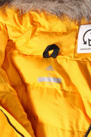 Γυναικείο μπουφάν Adidas, Μέγεθος S, Χρώμα Κίτρινο, Τιμή 55,97 €
