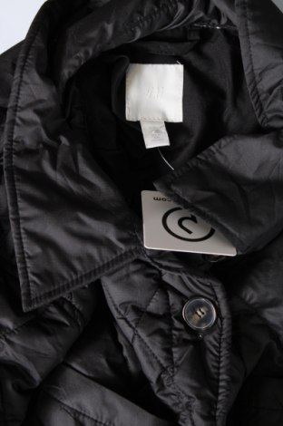 Γυναικείο μπουφάν H&M, Μέγεθος M, Χρώμα Μαύρο, Τιμή 23,68 €