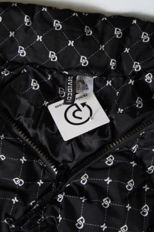 Γυναικείο μπουφάν H&M Divided, Μέγεθος XS, Χρώμα Μαύρο, Τιμή 22,60 €