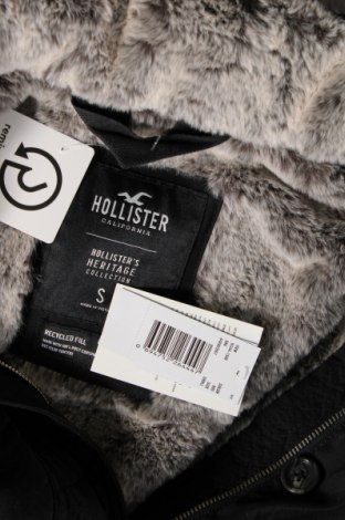 Dámska bunda  Hollister, Veľkosť S, Farba Čierna, Cena  42,56 €