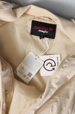 Γυναικείο μπουφάν Jennyfer, Μέγεθος M, Χρώμα  Μπέζ, Τιμή 7,94 €