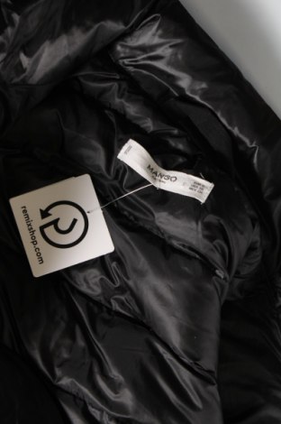 Γυναικείο μπουφάν Mango, Μέγεθος S, Χρώμα Μαύρο, Τιμή 21,43 €