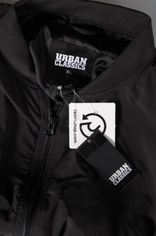 Dámská bunda  Urban Classics, Velikost L, Barva Černá, Cena  429,00 Kč