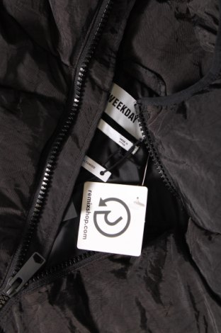 Dámská bunda  Weekday, Velikost M, Barva Černá, Cena  710,00 Kč