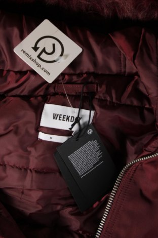 Γυναικείο μπουφάν Weekday, Μέγεθος M, Χρώμα Βιολετί, Τιμή 12,78 €