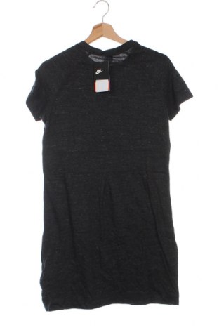Kinderkleid Nike, Größe 12-13y/ 158-164 cm, Farbe Grau, Preis 28,29 €