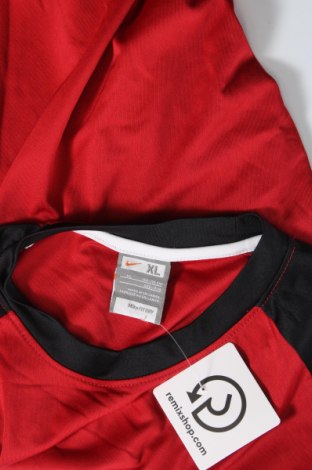 Detské tričko Nike, Veľkosť 12-13y/ 158-164 cm, Farba Červená, Cena  15,88 €