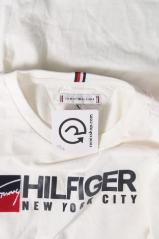 Детска тениска Tommy Hilfiger, Размер 12-13y/ 158-164 см, Цвят Бял, Цена 60,80 лв.
