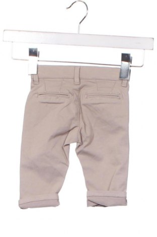 Детски панталон Guess, Размер 3-6m/ 62-68 см, Цвят Сив, Цена 46,50 лв.