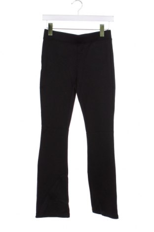 Детски панталон ONLY, Размер 12-13y/ 158-164 см, Цвят Черен, Цена 5,60 лв.