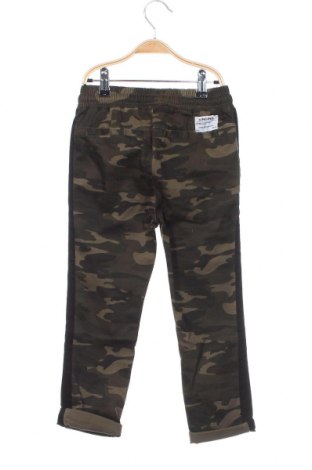 Pantaloni pentru copii Vingino, Mărime 5-6y/ 116-122 cm, Culoare Multicolor, Preț 89,48 Lei