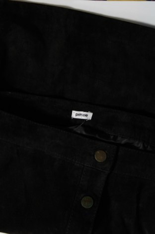 Kožená sukně  Pimkie, Velikost XL, Barva Černá, Cena  259,00 Kč
