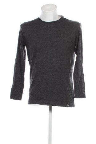 Ανδρική μπλούζα Universal, Μέγεθος M, Χρώμα Γκρί, Τιμή 3,45 €