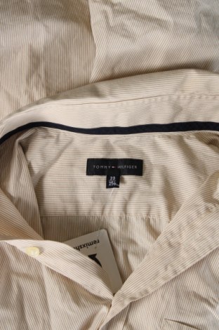 Мъжка риза Tommy Hilfiger, Размер M, Цвят Бежов, Цена 74,87 лв.