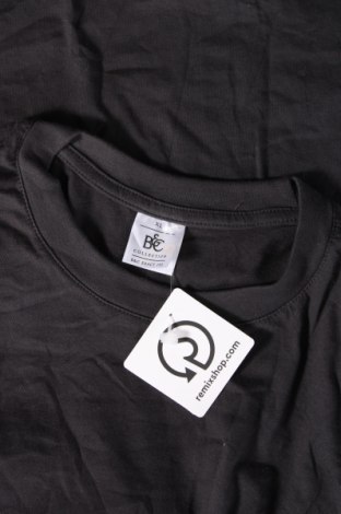 Мъжка тениска B&C Collection, Размер XL, Цвят Сив, Цена 13,00 лв.
