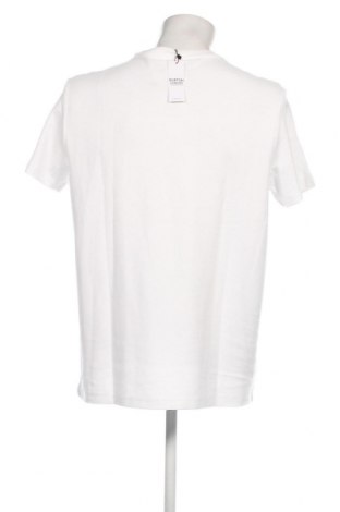 Мъжка тениска Burton of London, Размер L, Цвят Бял, Цена 31,00 лв.