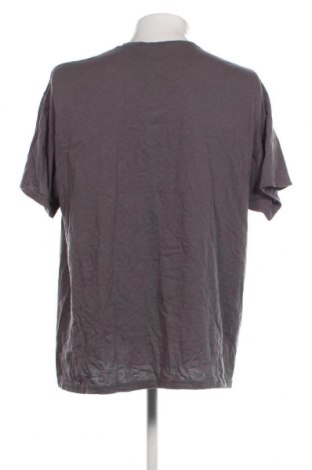 Мъжка тениска Fruit Of The Loom, Размер XXL, Цвят Сив, Цена 13,00 лв.