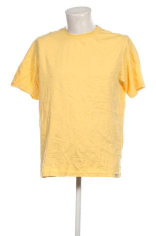 Мъжка тениска Pull&Bear, Размер L, Цвят Жълт, Цена 12,00 лв.