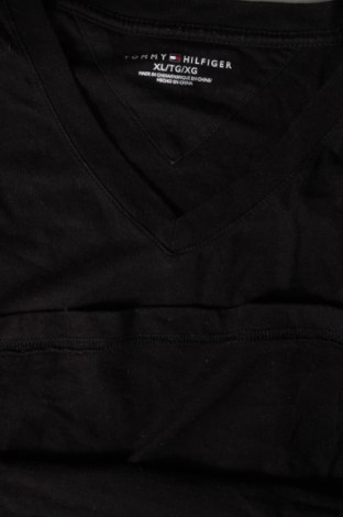 Pánske tričko  Tommy Hilfiger, Veľkosť XL, Farba Čierna, Cena  19,28 €