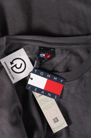 Pánske tričko  Tommy Jeans, Veľkosť 3XL, Farba Sivá, Cena  37,11 €