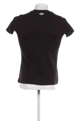 Pánské tričko  Umbro, Velikost S, Barva Černá, Cena  522,00 Kč