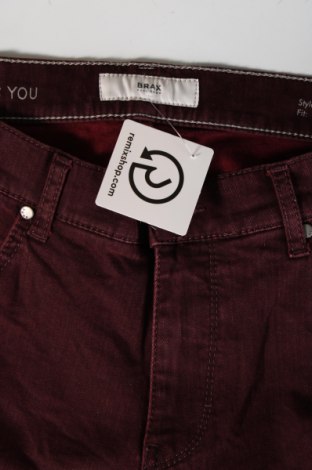 Herren Jeans Brax, Größe M, Farbe Rot, Preis 27,14 €