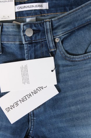 Мъжки дънки Calvin Klein Jeans, Размер S, Цвят Син, Цена 101,50 лв.
