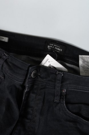 Męskie jeansy Jack & Jones, Rozmiar M, Kolor Niebieski, Cena 78,68 zł