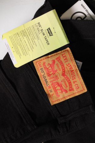 Pánske džínsy  Levi's, Veľkosť XL, Farba Čierna, Cena  88,66 €