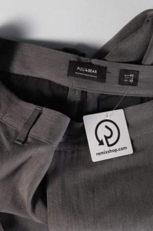 Ανδρικό κοτλέ παντελόνι Pull&Bear, Μέγεθος M, Χρώμα Γκρί, Τιμή 6,23 €