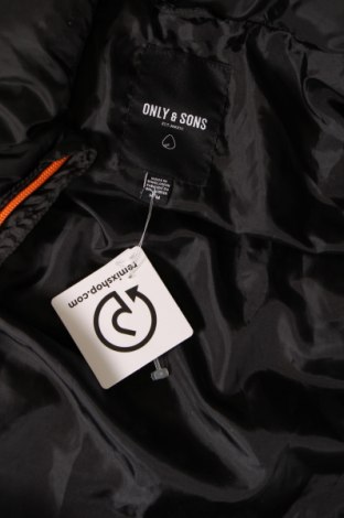 Ανδρικό γιλέκο Only & Sons, Μέγεθος M, Χρώμα Μαύρο, Τιμή 26,60 €
