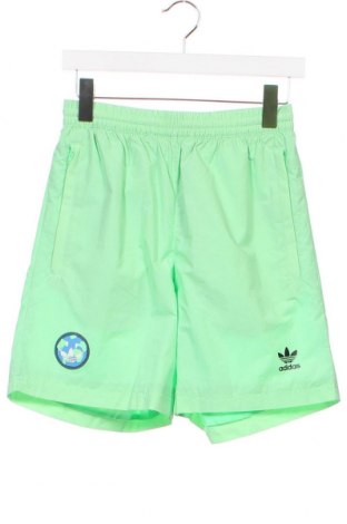 Мъжки къс панталон Adidas Originals, Размер S, Цвят Зелен, Цена 77,00 лв.