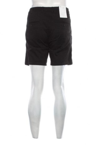 Мъжки къс панталон Arket, Размер M, Цвят Черен, Цена 93,00 лв.
