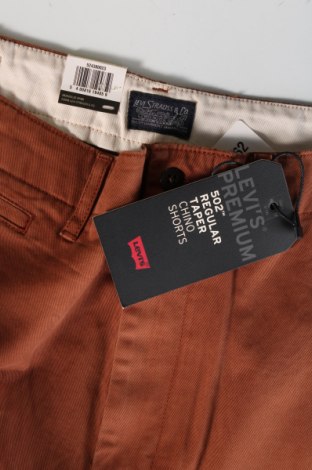 Мъжки къс панталон Levi's, Размер XXL, Цвят Кафяв, Цена 88,35 лв.