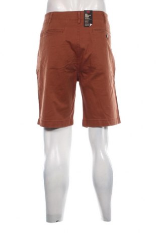 Мъжки къс панталон Levi's, Размер XXL, Цвят Кафяв, Цена 88,35 лв.