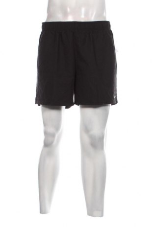 Ανδρικό κοντό παντελόνι Nike, Μέγεθος XL, Χρώμα Μαύρο, Τιμή 17,86 €
