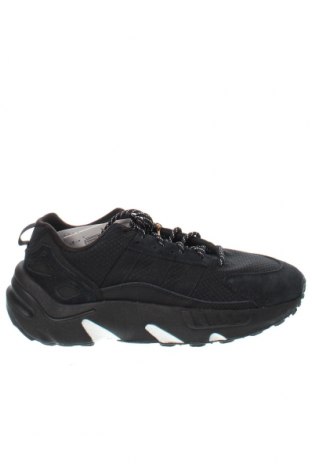 Мъжки обувки Adidas Originals, Размер 42, Цвят Черен, Цена 127,89 лв.