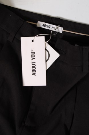 Ανδρικό παντελόνι About You, Μέγεθος M, Χρώμα Μαύρο, Τιμή 5,95 €