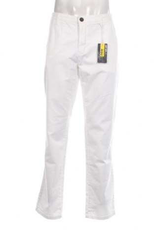 Мъжки панталон Camp David, Размер XL, Цвят Бял, Цена 77,00 лв.