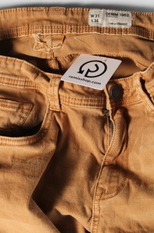 Ανδρικό παντελόνι Denim 1982, Μέγεθος M, Χρώμα  Μπέζ, Τιμή 8,45 €